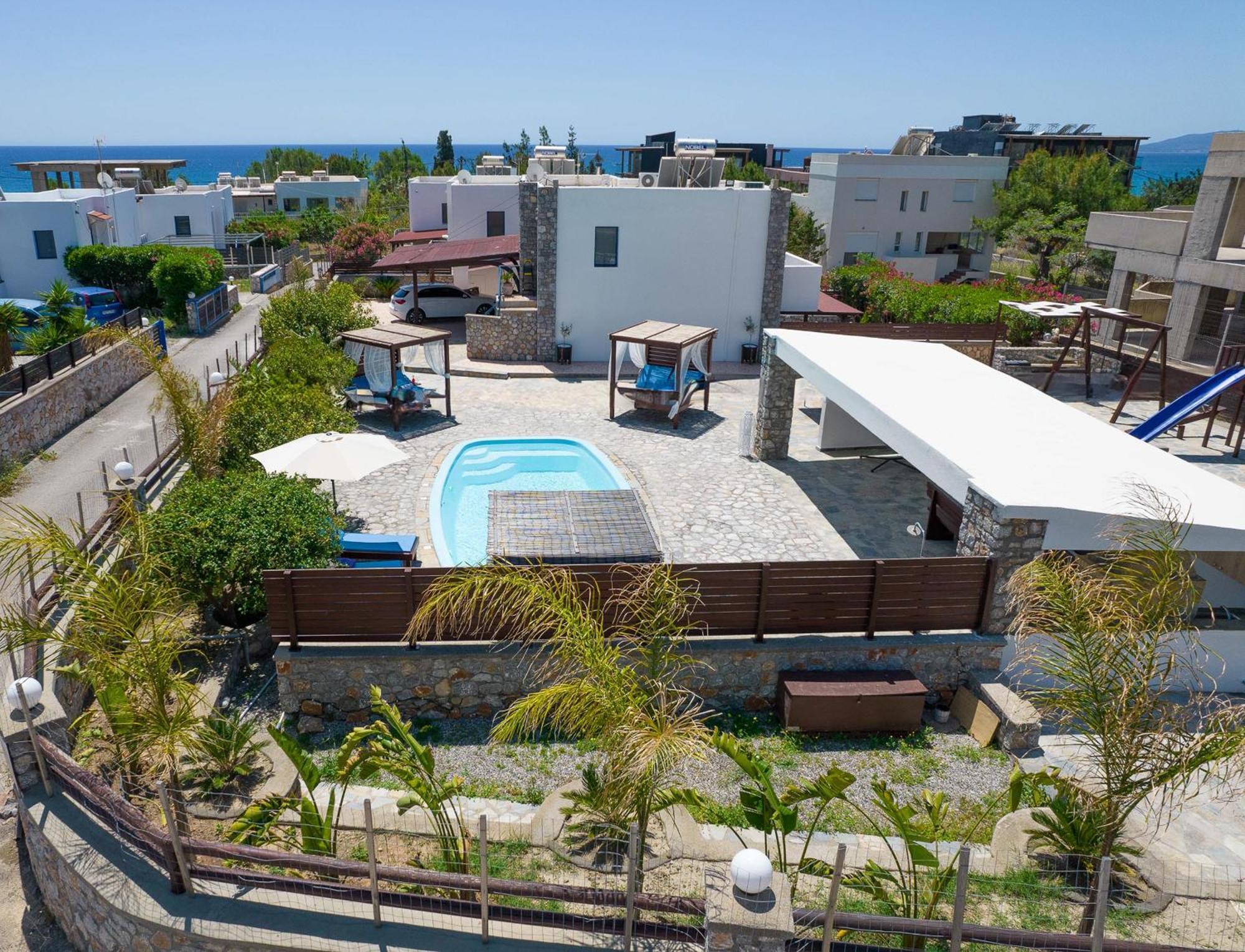 Maripaul Family Villa 라도스 외부 사진