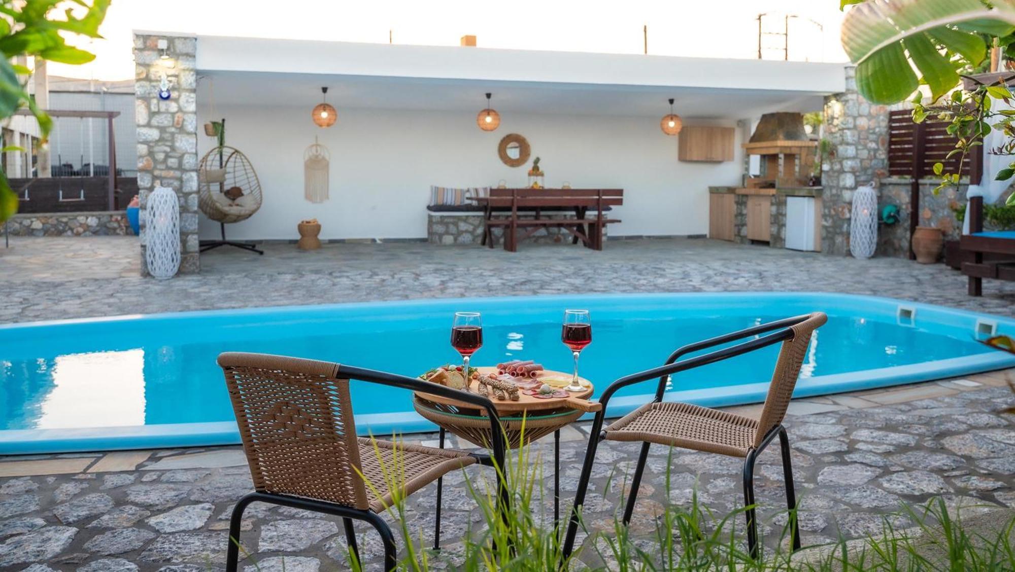 Maripaul Family Villa 라도스 외부 사진
