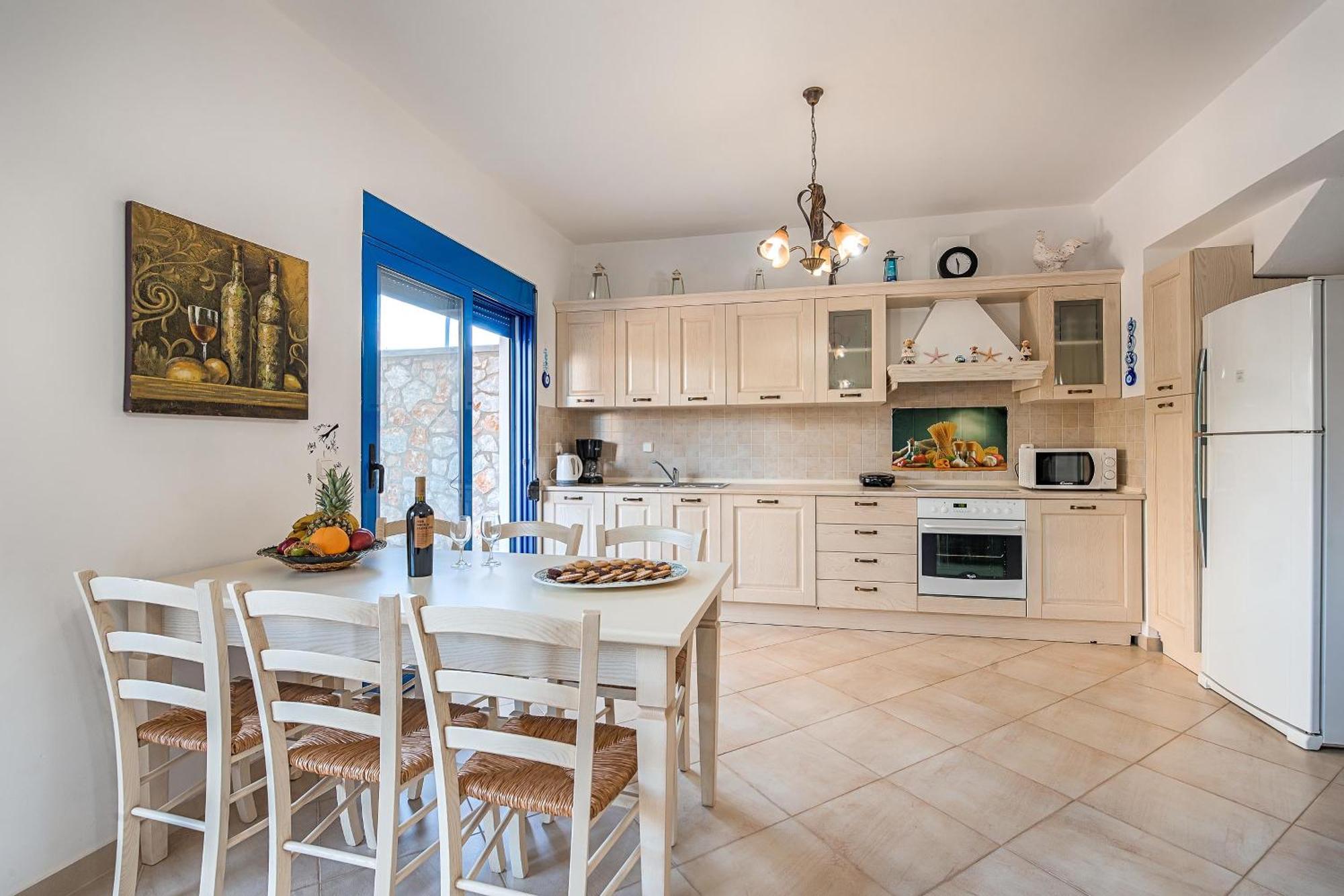Maripaul Family Villa 라도스 외부 사진